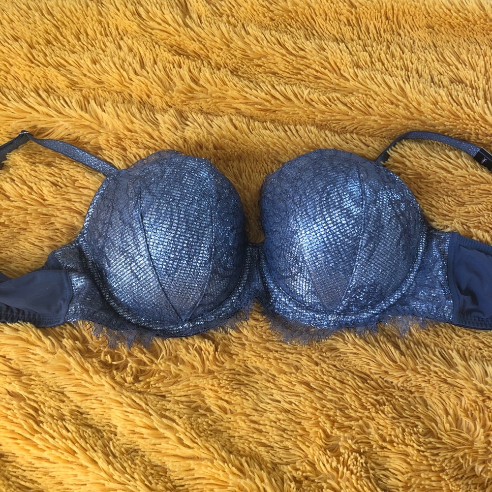 Victoria Secret Silver Lace Bra